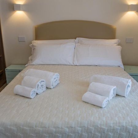 B&B Borgo Marinaro Porto San Giorgio Exteriör bild