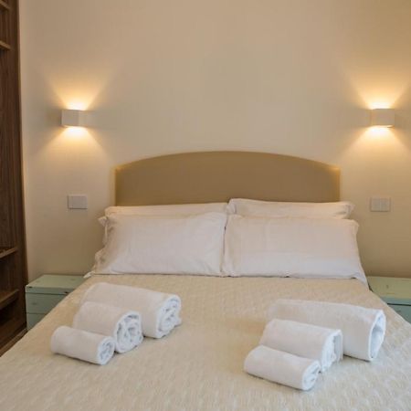 B&B Borgo Marinaro Porto San Giorgio Exteriör bild