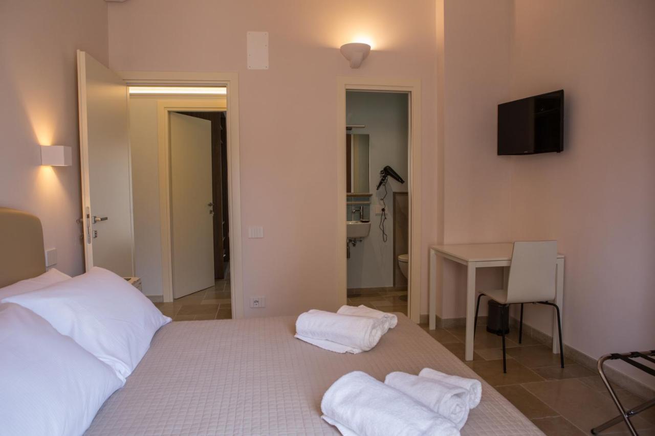 B&B Borgo Marinaro Porto San Giorgio Exteriör bild